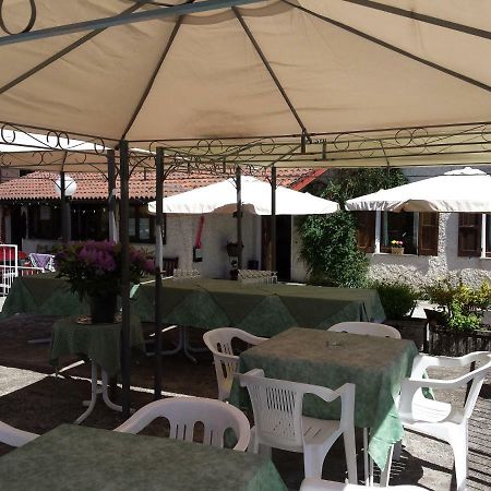 Hotel Rondanino Lanzo dʼIntelvi エクステリア 写真