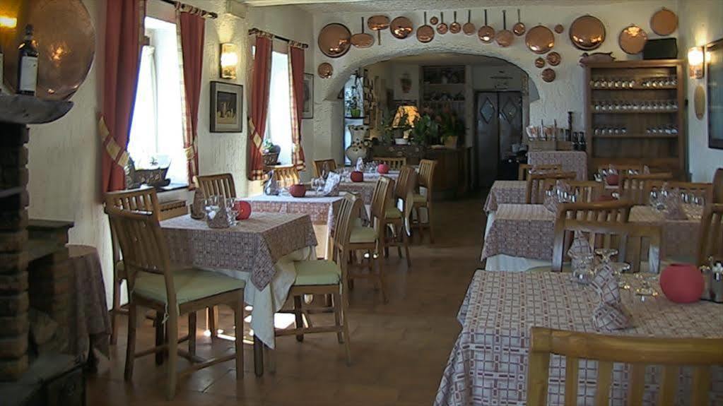 Hotel Rondanino Lanzo dʼIntelvi エクステリア 写真