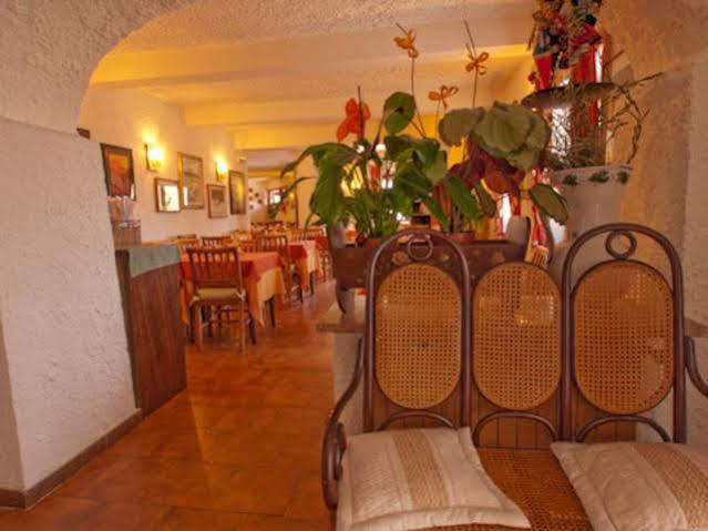 Hotel Rondanino Lanzo dʼIntelvi エクステリア 写真
