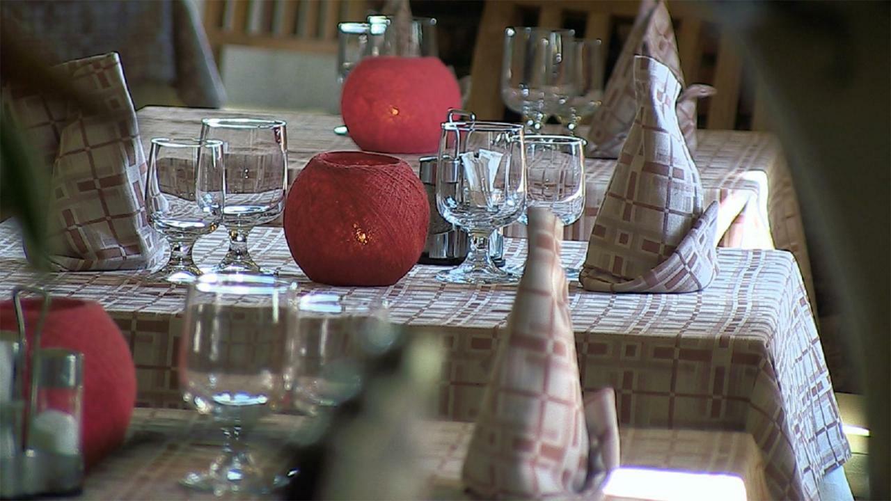Hotel Rondanino Lanzo dʼIntelvi エクステリア 写真